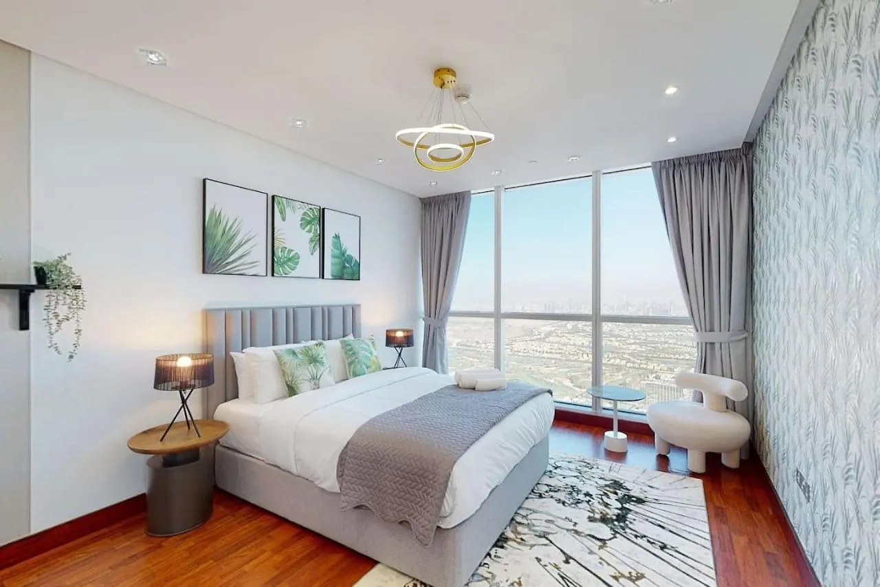Apartment 23 Marina - Luxurious Four Bedroom With Sea View Dubai
